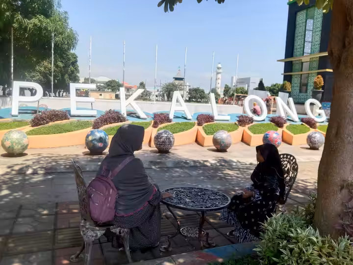 fasilitas di Alun-Alun Kota Pekalongan