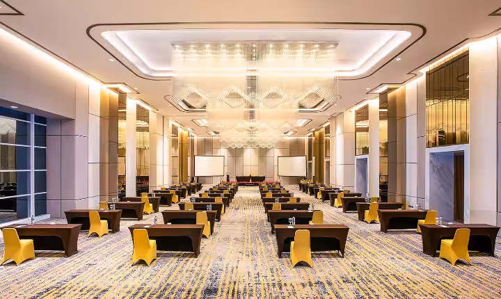 hallroom Swiss Belhotel Solo