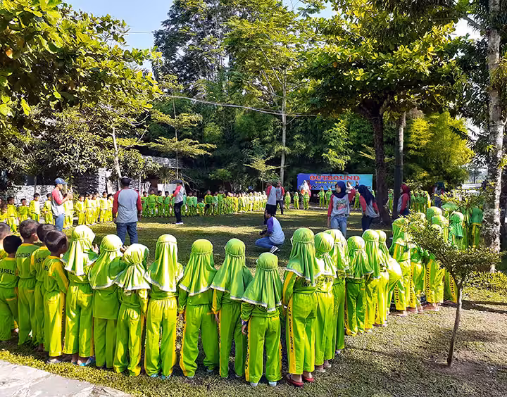 harga tiket masuk kolam renang tirto bantul