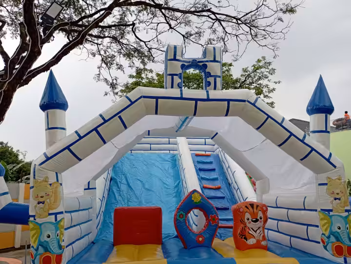 istana balon Cibubur Garden