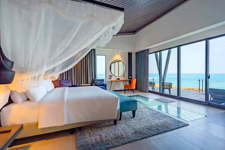 harga kamar di Aston Anyer Beach Hotel