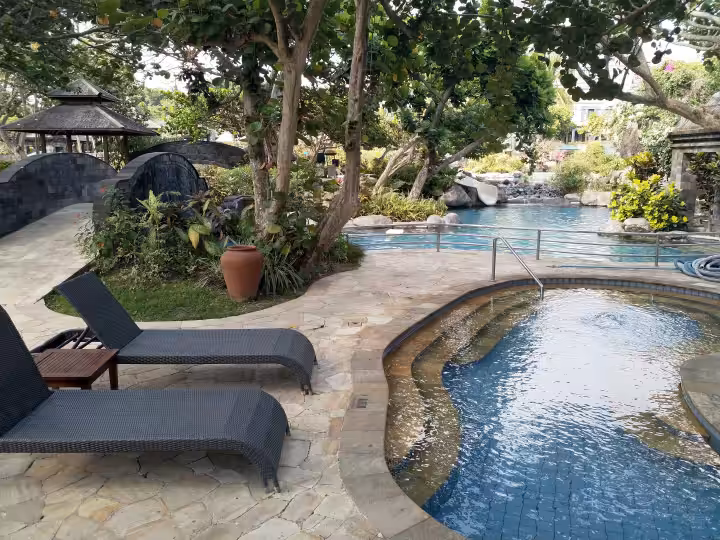 kolam renang Hyatt Regency Yogyakarta