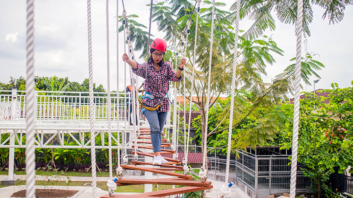 paket staycation eastparc dan paket outbound Jogja