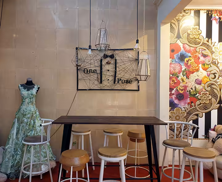 cafe di surabaya dengan view bagus dan tematik