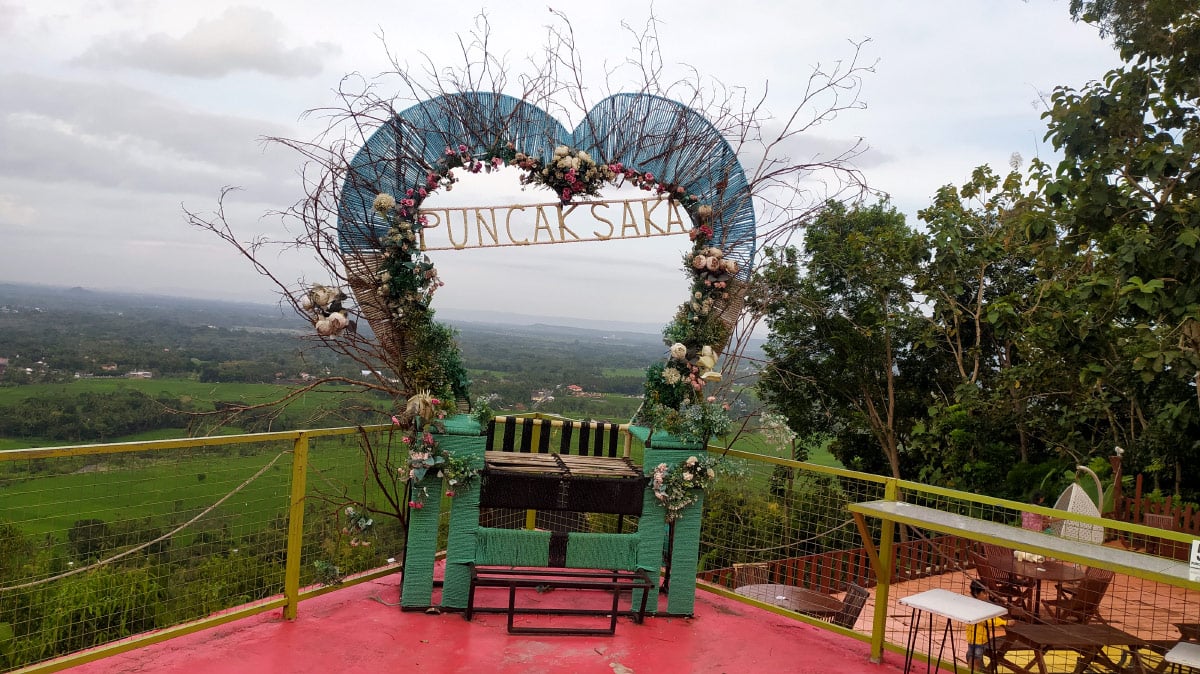 Puncak Saka Kulon Progo