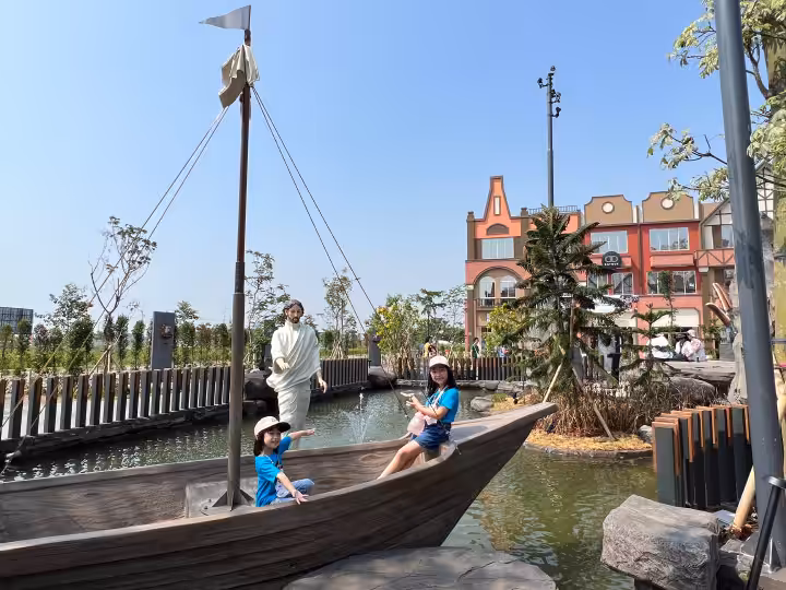 taman doa La Riviera PIK 2