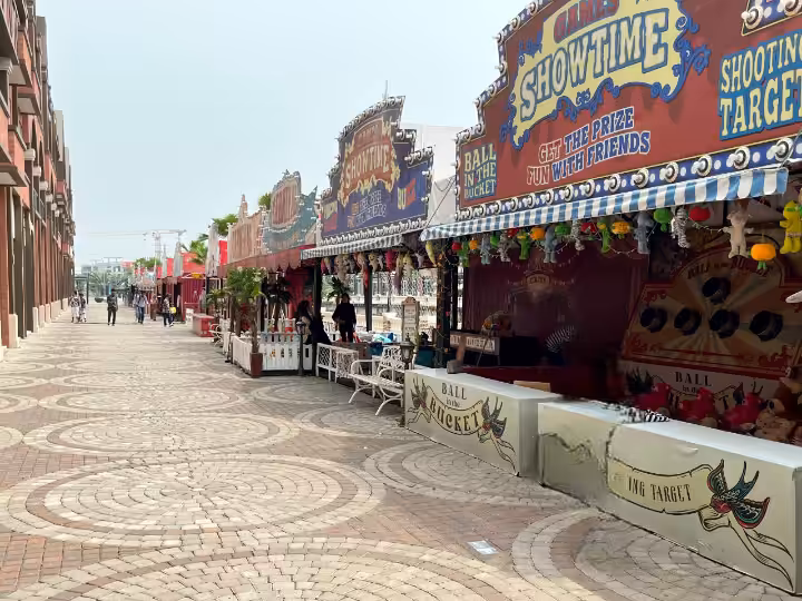 carnaval di La Riviera PIK 2