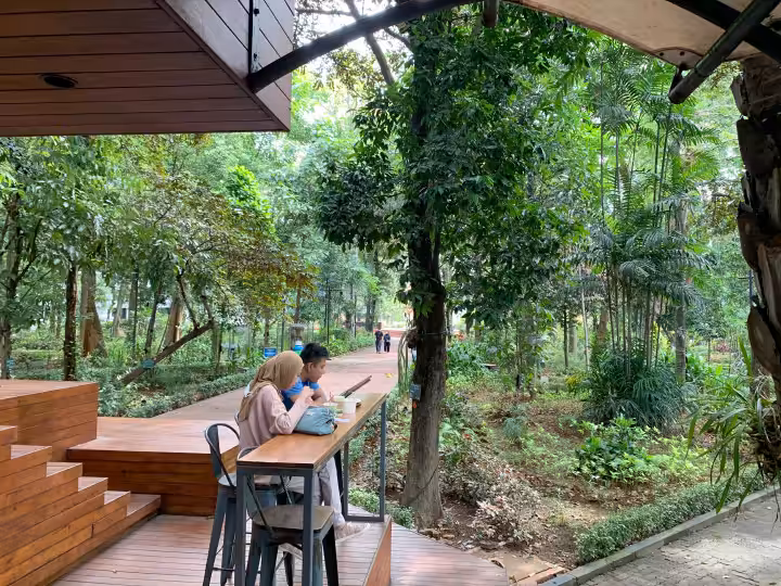 co living space Arborea Cafe Jakarta