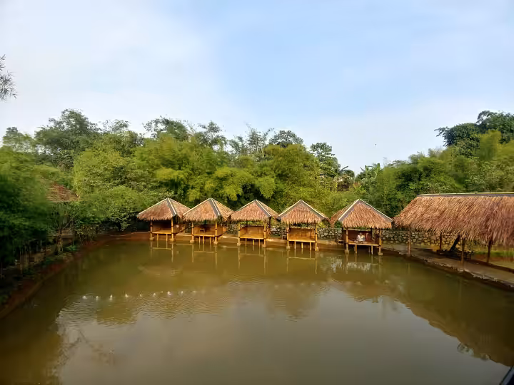 fishing area D'Kandang Amazing Farm Depok