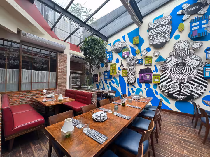 interior Le Quartier Jakarta Selatan