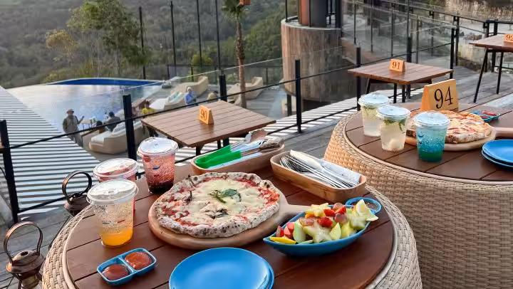 Menu di kafe Obelix Sea View Jogja