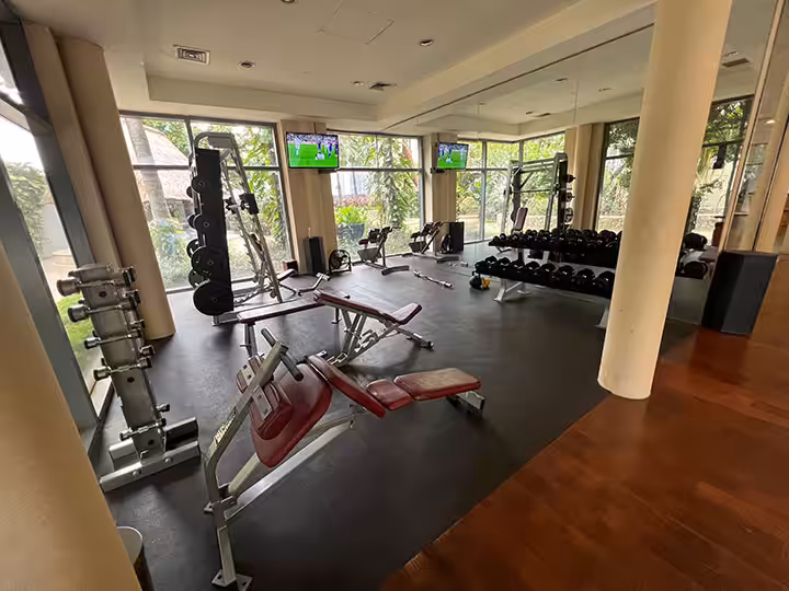 ritz carlton mega kuningan alamat dan fasilitas