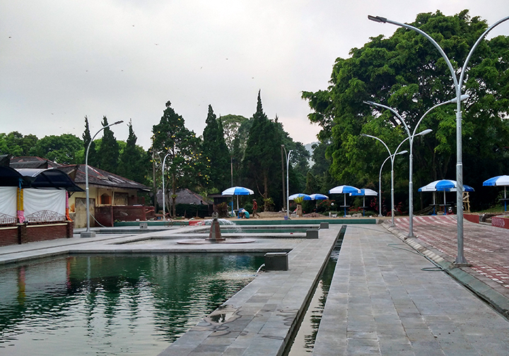 Harga Tiket Masuk Pemandian Air Panas Ciater