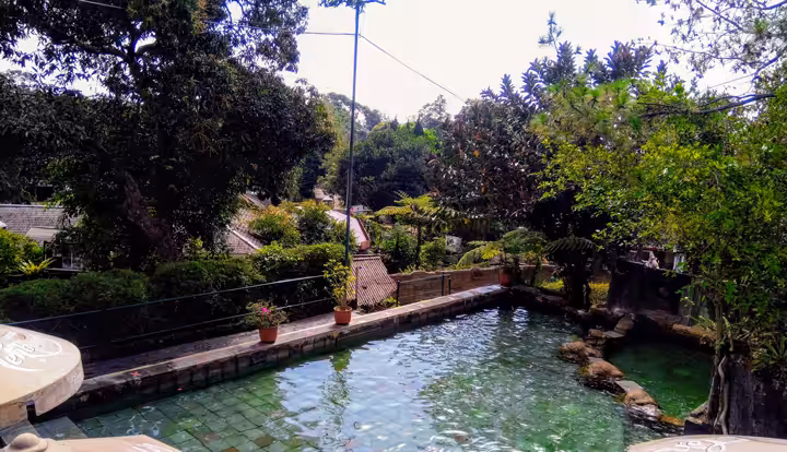 Sekilas Tentang Pemandian Air Panas-Ciater