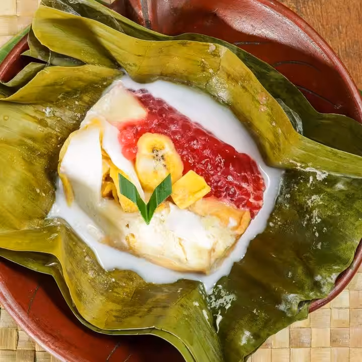 makanan khas gresik Bongko Kropyor