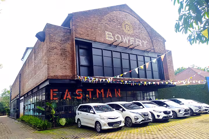 tempat nongkrong di Semarang Tengah