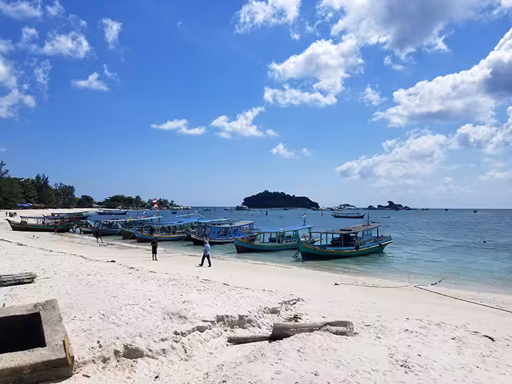 Pantai Tanjung Kelayang