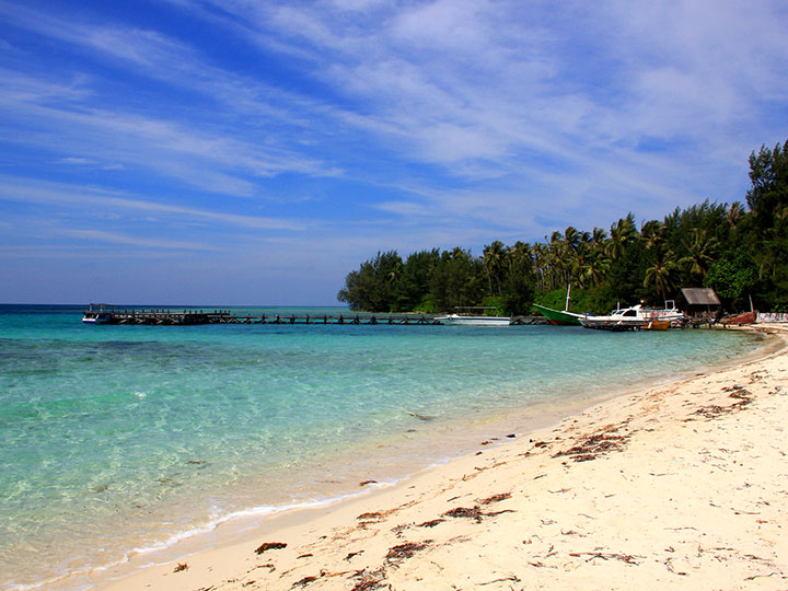 Pulau Menjangan Kecil