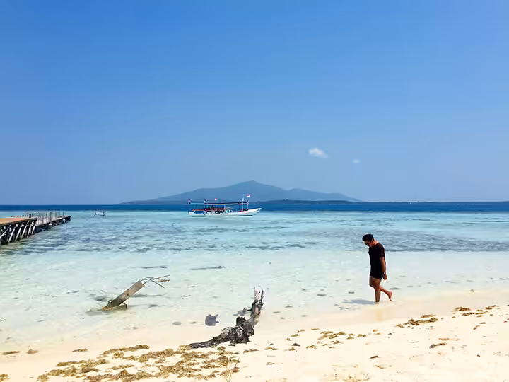 Pulau Sintok Karimunjawa