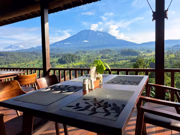 cafe di Gembleng Waterfall