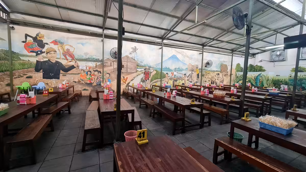 Sate Kambing & Tengkleng Pak Manto