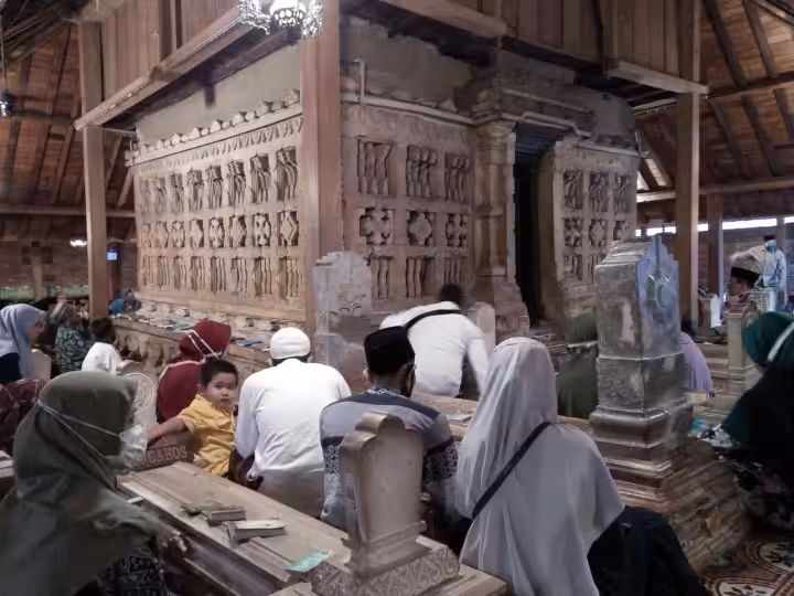 ziarah Makam Sunan Kudus