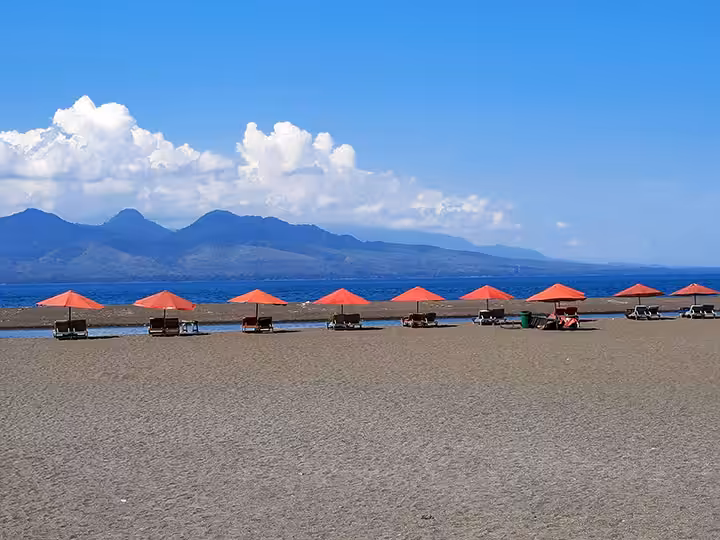 Pantai Boom Banyuwangi