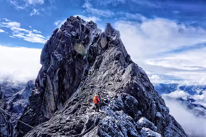 Puncak Jaya Carstensz Pyramid
