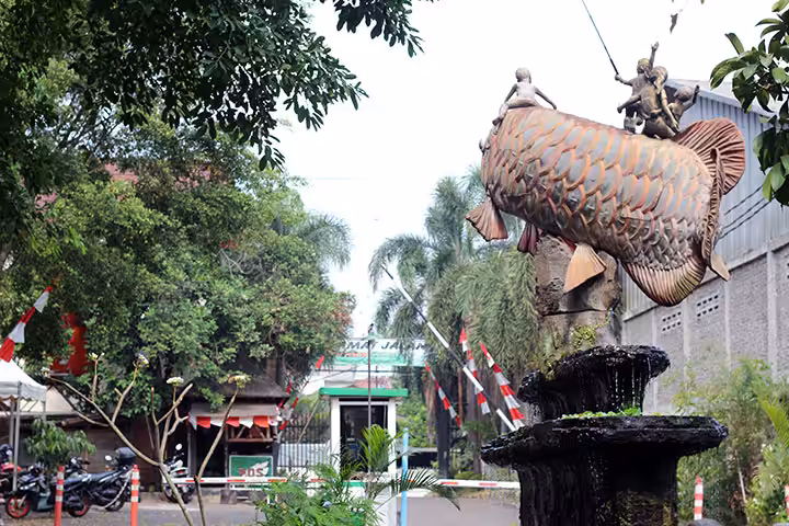 Telaga Arwana Cibubur