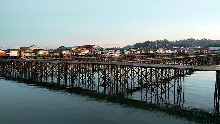 Kampung Atas Air