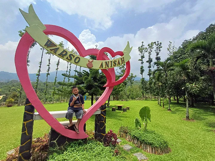 Kebun Durian Warso Farm