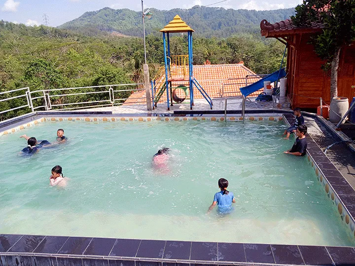 LEMBU BENGGOLO FARM and RESORT