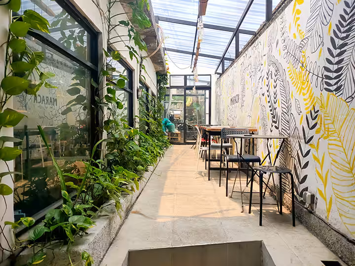 Maraca Books And Coffee