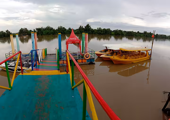 Pulau Sarinah & Wisata Bahari Tlocor