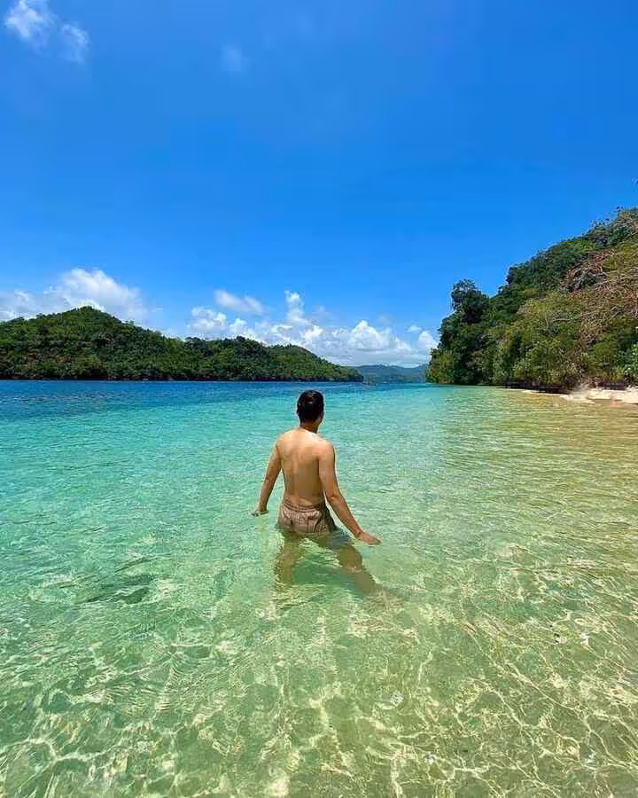 pantai waru waru malang